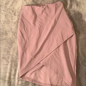 purplish skirt